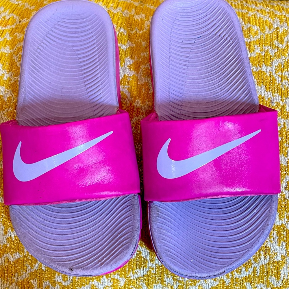 Girls Nike Slides - Size 12C